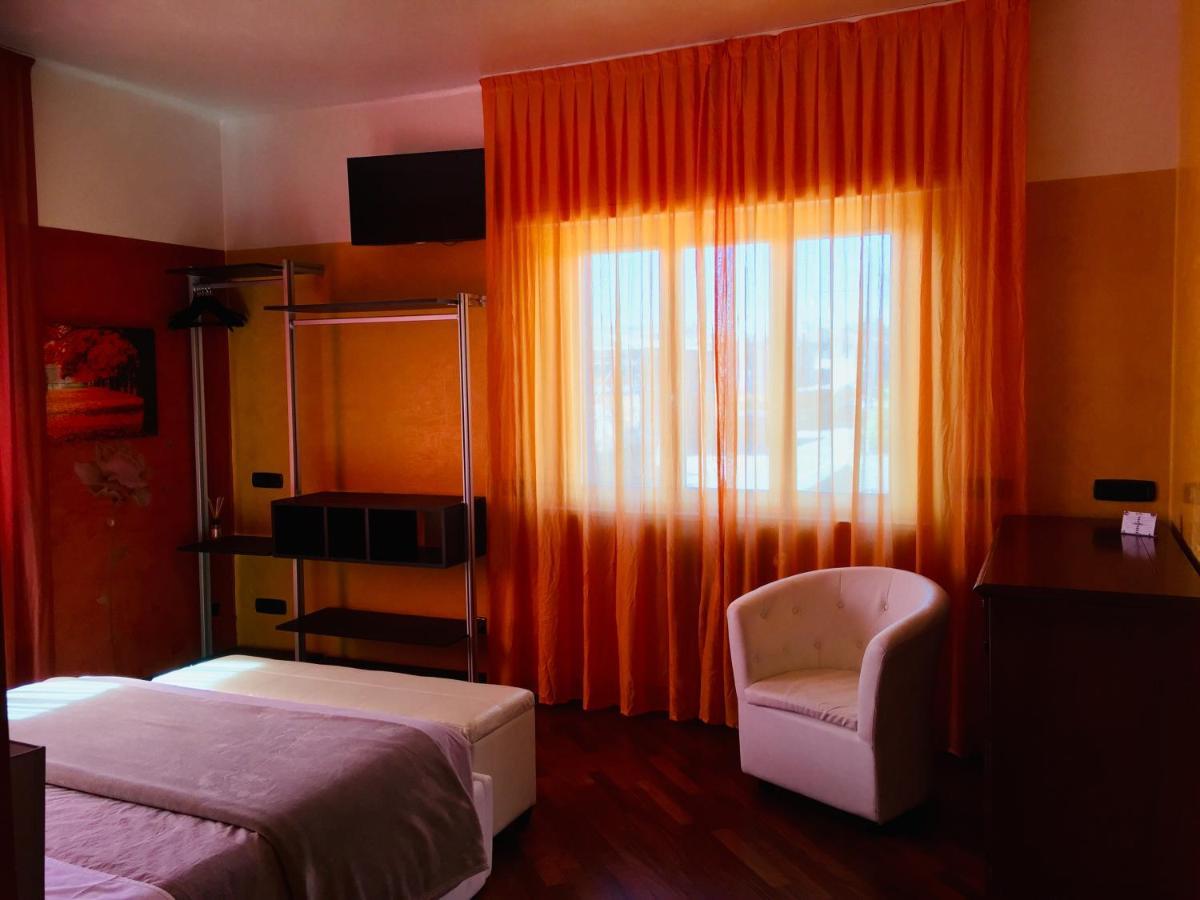 B2In Suite & Office Capriate San Gervasio Εξωτερικό φωτογραφία
